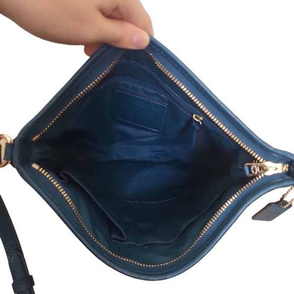 Coach Signature Jacquard File Crossbody Bag F58285 Khaki Canvas Adjustable Strap - Picture 3 of 6